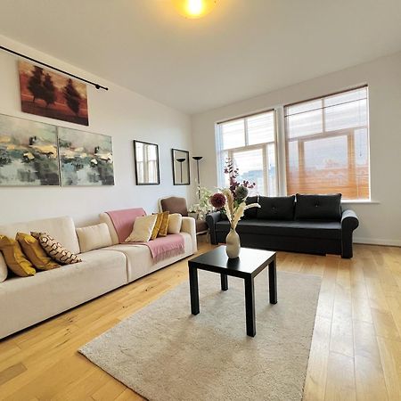 Cosy River View Flat At Temple Bar Dublin Exterior foto
