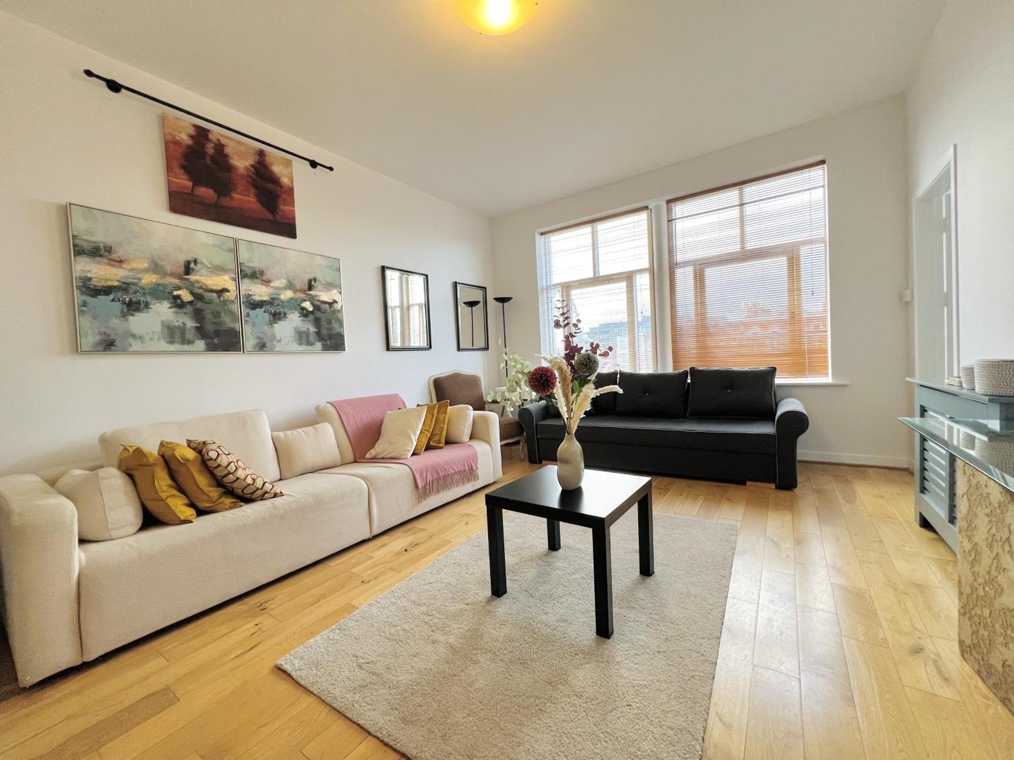 Cosy River View Flat At Temple Bar Dublin Exterior foto