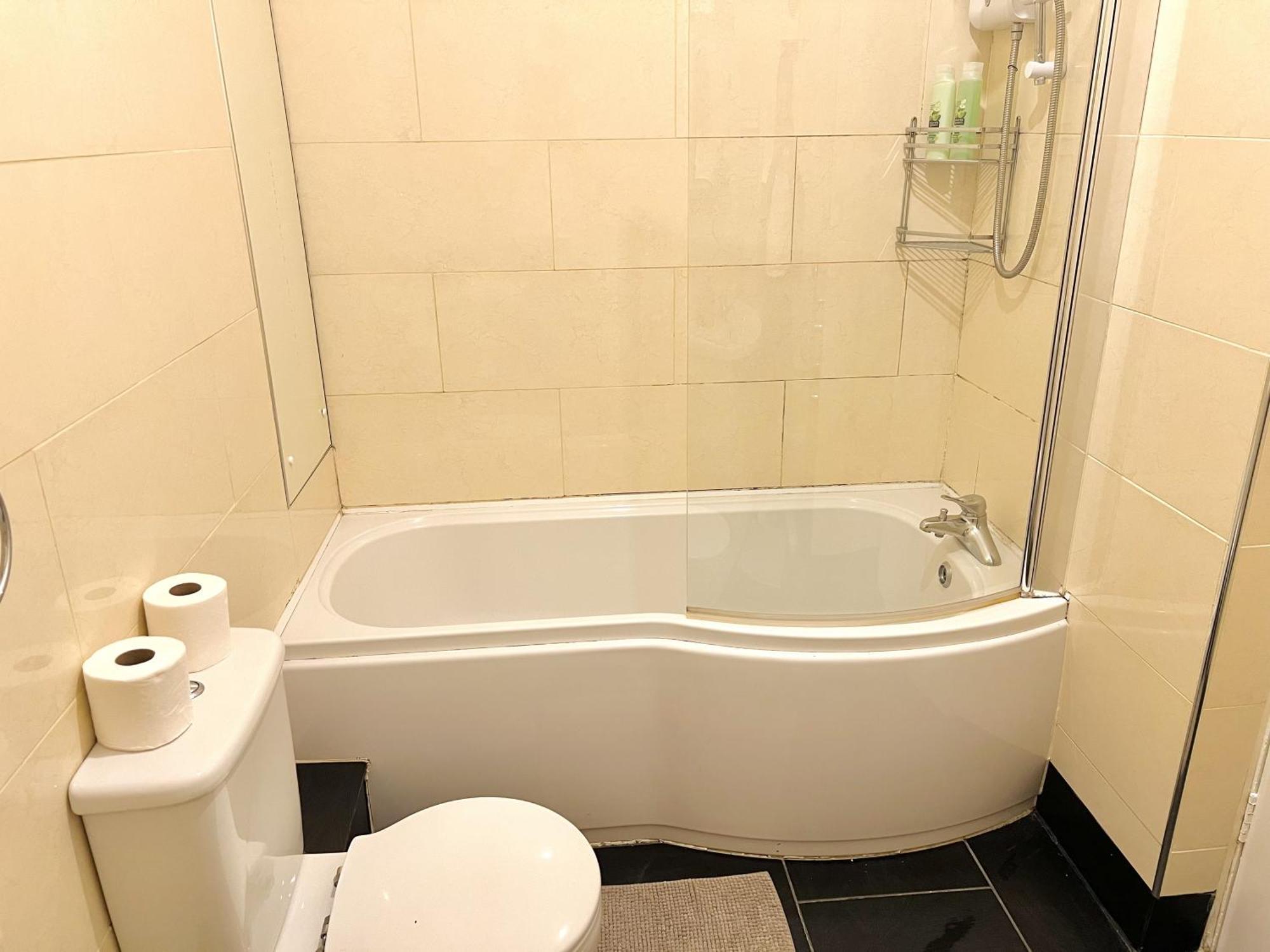 Cosy River View Flat At Temple Bar Dublin Exterior foto